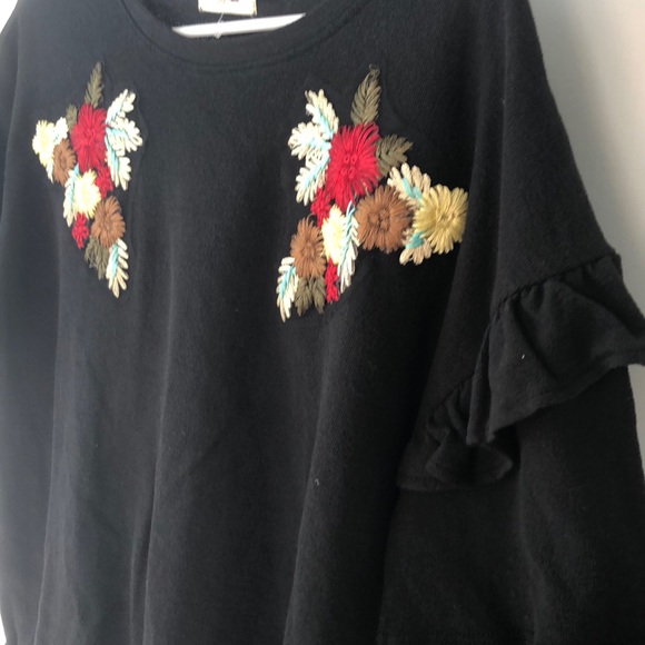 Embroidered top - Picture 3 of 3